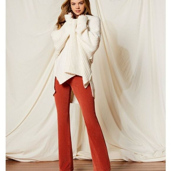 **SOLD**  - Picture 1 of 16